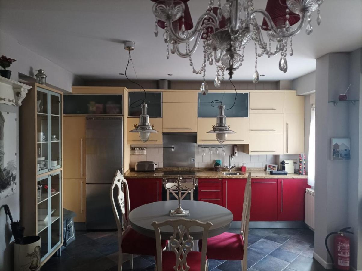 Apartamento San Quirce - Centrico Y Reformado- Wifi Y Netflix Valladolid Exterior foto
